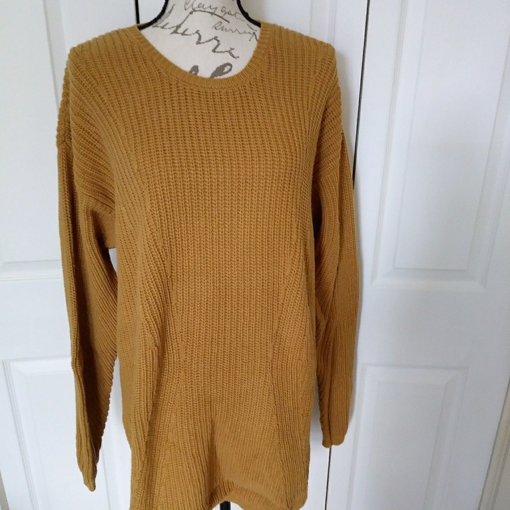 Warm Cable Knit Sweater